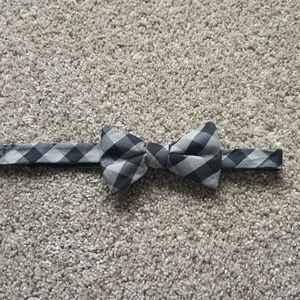 Express Adjustable Bow-tie